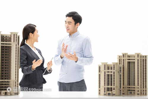 專(zhuān)業(yè)房產(chǎn)銷(xiāo)售如何高效為客戶(hù)介紹房源與提供咨詢(xún)